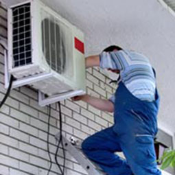 Pierce Refrigeration offers affordable preventative maintenance that can lower your overall cooling costs. Schedule a tune-up and find out what you can do to optimize the performance of your HVAC system.